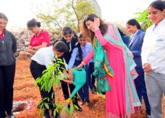 గ్రీన్ ఇండియా ఛాలెంజ్ లో పాల్గొన్న హీరోయిన్ శ్రీలీలా !