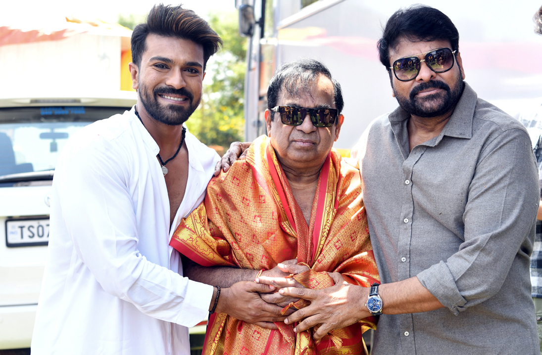 Megastar Chiranjeevi, Global Star Ram Charan praise Brahmanandam's moving performance