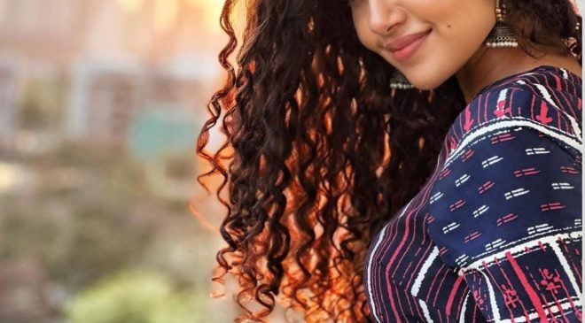 సినిమాటోగ్రాఫర్ గా మారిన అనుపమ