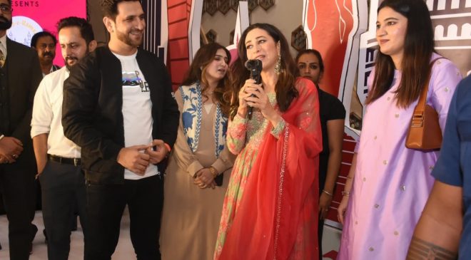 బాలీవుడ్ నటి కరిష్మా కపూర్‌  ప్రారంభించిన 'దావత్-ఎ-రంజాన్'  హైదరాబాద్ లో అతిపెద్ద రంజాన్ ఎక్స్‌పో! రంజాన్ పర్వదినం నేపథ్యంలో "దావత్-ఎ-రంజాన్" పేరుతో ప్రముఖ బ్యాడ్మింటన్ క్రీడాకారిణి సానియా మీర్జా సోదరి ఆనం మీర్జా అధ్వర్యంలో  మెహిదీపట్నంలోని కింగ్ ప్యాలెస్ లో 14రోజుల పాటు ఎక్స్ పో నిర్వహిస్తున్నారు. ఈ ప్రదర్శనను ప్రముఖ బాలీవుడ్ నటి కరిష్మా కపూర్ ప్రారంభించారు. ఈ నైట్ బజార్ ప్రదర్శన లో పిల్లలు మహిళలతో పాటు అన్ని వయస్సుల వారు ఇష్టపడే ఫ్యాషన్ దుస్తులతో పాటు రంజాన్  పండగకు అవసరమయ్యే అన్ని  రకాల వస్తువుల స్టాల్ల్స్  ఈ ప్రదర్శనలో నిర్వహించేందుకు ఏర్పాట్లు చేశారు.   7 ఏప్రిల్ 2023 నుండి 21 ఏప్రిల్ 2023 వరకు ఈ ప్రదర్శన జరుగుతుంది. అబండేన్స్ నిర్మాణ సంస్థ అధ్వర్యంలో అనమ్ మీర్జా, ఆమె భర్త క్రికెటర్/లాయర్ అయిన అసదుద్దీన్ మొహద్‌(భారత క్రికెట్ జట్టు మాజీ కెప్టెన్ అజారుద్దీన్ మొహద్ కుమారుడు)తో కలిసి రెండో ఏడు ఈ వేడుకను నిర్వహిస్తున్నారు.  హైదరాబాద్‌లోని అతిపెద్ద ఎక్స్‌పో అయిన దావత్-ఎ-రంజాన్ ఈవెంట్‌ను ప్రారంభించడం ఎంతో  సంతోషంగా ఉందని కరిష్మా కపూర్ అన్నారు. హైదరాబాద్‌ అంటే చాలా ఇష్టం, చాలా రోజుల తర్వాత నేను హైదరాబాద్‌కి వచ్చాను,  హైదరాబాద్ బిర్యానీ, హలీమ్‌ రుచులను ఎంతగానో ప్రేమిస్తానని అన్నారు. ప్రదర్శనలో భాగంగా అనేక రకాల స్టాల్స్, ఫుడ్ ఐటమ్స్ మరియు సరదాతో కూడిన అతిపెద్ద ప్రదర్శనగా ఇది నిలుస్తుందని ఆనం మిర్జా అన్నారు. ఈ నెల 21 వరకు ఈ వేడుక జరుగుతుందని అన్నారు. “నేను హైదరాబాదీని.. రంజాన్ మాసంలో అందరికీ ఇష్టమైన ఈ 14 రోజుల ప్రదర్శనను నగర వాసులకు అందుబాటులోకి తీసుకు రావడం ఆనందంగా ఉందన్నారు. హైదరాబాద్ నగరంలో నడిబొడ్డు ఉన్న ఓల్డ్ సిటీలో ఈ ప్రదర్శనను తీసుకురావడం నాకు చాలా సంతోషంగా ఉందని” అనమ్ మీర్జా అన్నారు. దావత్-ఇ-రంజాన్ వేదిక భాగస్వామి అయిన అబండెన్స్ రీజినల్ హెడ్ మిస్టర్ జాకీ జియావుద్దీన్ అలీ మాట్లాడుతూ.. ఈ రకమైన ఈవెంట్‌తో అనుబంధం కలిగి ఉన్నందుకు చాలా గొప్పగా ఉందన్నారు. అబండెన్స్ మరియు దావత్-ఎ-రంజాన్ మధ్య భాగస్వామ్యం సుస్థిరత మరియు పండుగ స్ఫూర్తి మధ్య సంబంధాన్ని ప్రస్ఫుటం చేస్తుందని అన్నారు.   ప్రదర్శనలో గాజుల మెరుపులు, హలీమ్ సువాసన, ఇరానీ చాయ్ రుచి మరియు మెహందీ యొక్క మెరుపును ప్రతిధ్వనిస్తుందన్నారు. అబండెన్స్ సంస్థ గురించి.. అబండెన్స్ అనేది అట్రియా గ్రూప్ ద్వారా నిర్మించబడుతున్న రాబోయే రియల్ ఎస్టేట్ ప్రాజెక్ట్, మరియు ఈ సంవత్సరం దావత్-ఎ-రంజాన్ యొక్క సహకార భాగస్వామిగా వ్యవహరిస్తుంది. సదాశివపేటకు సమీపంలో ఉన్న ఈ ప్రాజెక్ట్ 4000కు పైగా విల్లాలను కలిగి ఉంది. మే 2023లో అధికారిక లాంచ్ షెడ్యూల్ చేయబడి, అబండెన్స్ లాంచ్ ఆసక్తిగా ఎదురుచూస్తోంది.