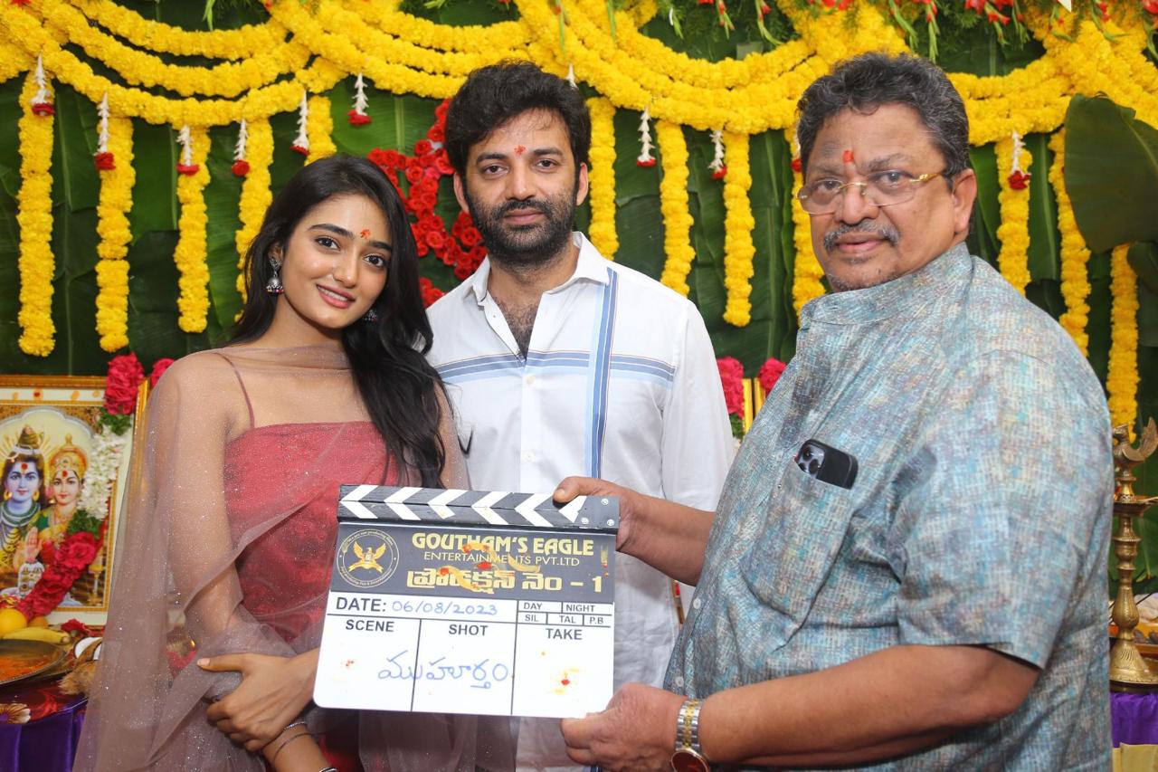 The movie starts with Chaitanya Rao and Hritika Srinivas as hero heroines