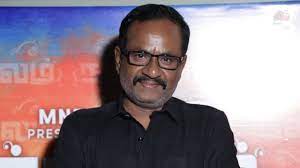 Marimuthu collapsed with a heart attack!