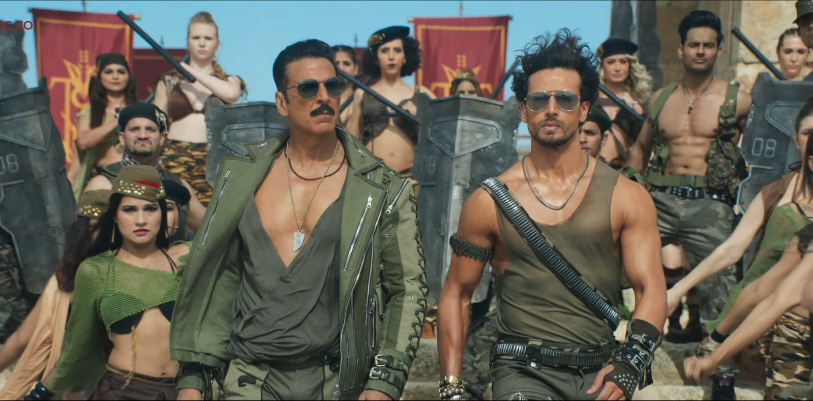 The Ultimate Bromance Unleashed: Akshay Kumar and Tiger Shroff Set the Screen on Fire in "Bade Miyan Chote Miyan" Title Track!