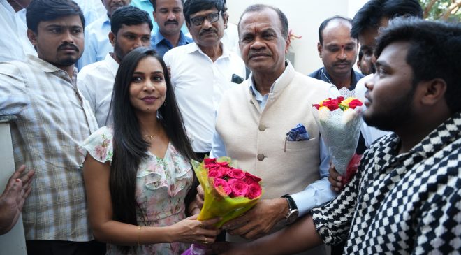 Telangana Cinematography Minister Komati Reddy Venkat Reddy launched the title poster of "Crime Reel" !!!