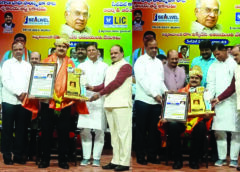 Akkineni Lifetime Achievement Award to Senior News Reader Mohammed Sharif