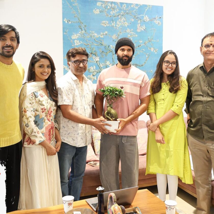 'Priyadarshi is headlining interesting subjects; Indraganti's movies are enjoyable': Vijay Deverakonda says, releasing Teaser of 'Sarangapani Jathakam'