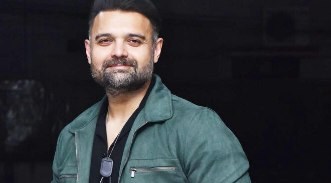 Nenekkadunna Is Edge Of Seat Thriller - Mimoh Chakraborty