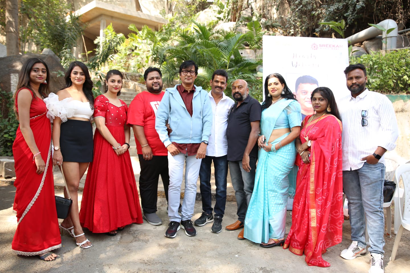 The movie "Ari Veera Bhayankara" was grandly launched with a pooja ceremony.