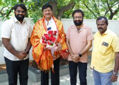 ‘పోలీస్ వారి హెచ్చరిక’ చిత్రంలో విలన్ల ప్రేమగీతం ఆవిష్కరణ.. నటకిరీటి రాజేంద్ర ప్రసాద్ చేతుల మీదుగా లాంచ్!