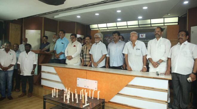 24 crafts pay tribute to those killed in Kashmir terror attack under the auspices of the Film Chamber!