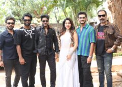 ‘టికెట్ కొట్టు – ఐఫోన్ పట్టు’ అంటూ “వర్జిన్ బాయ్స్” ట్రైలర్ లాంచ్ – జూలై 11న థియేటర్లలో విడుదల