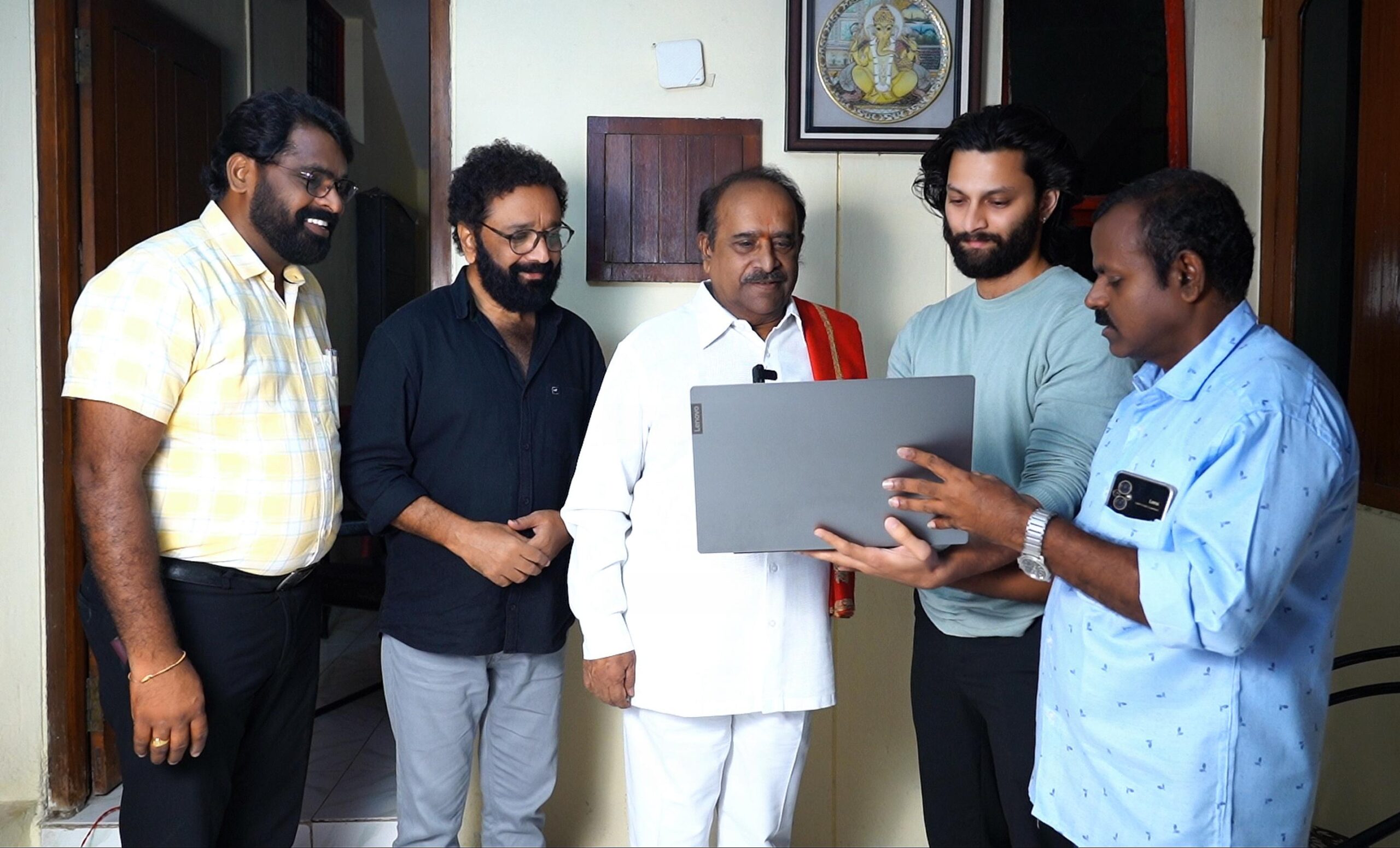 Ideemi Rajyam song released from 'Police Warn'