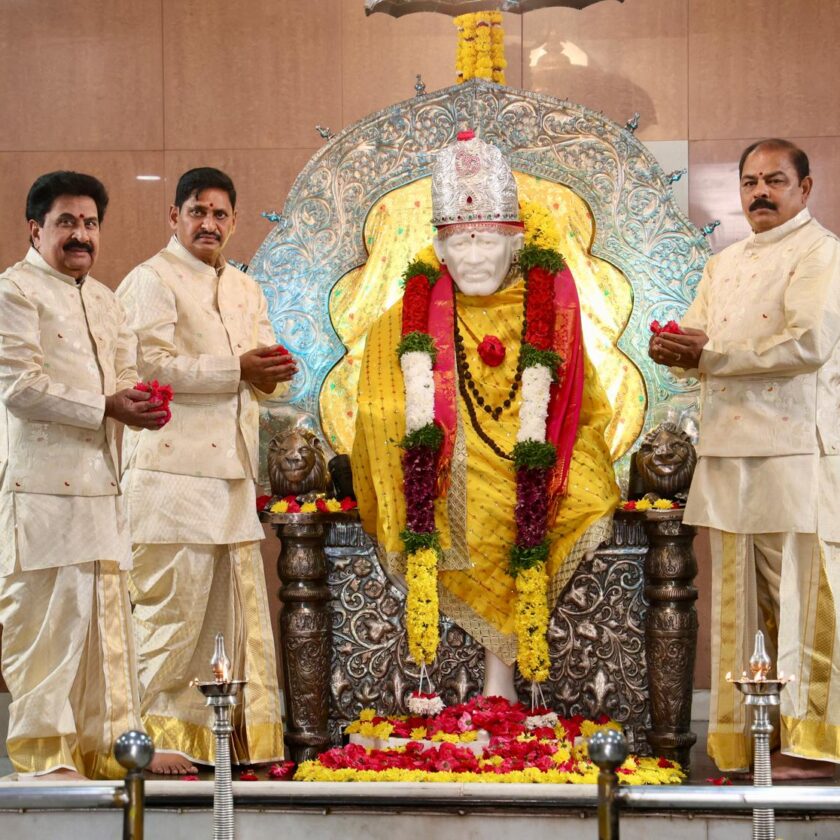 SV Krishna Reddy unveils 'Vedavyas' banner