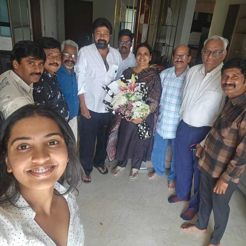 Hero Dr. Rajasekhar congratulated by 'Film Critics Association'