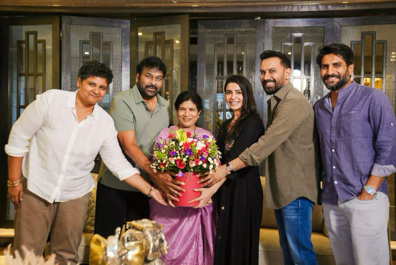Megastar congratulates the ‘Maa Inti Bangaram’ team.