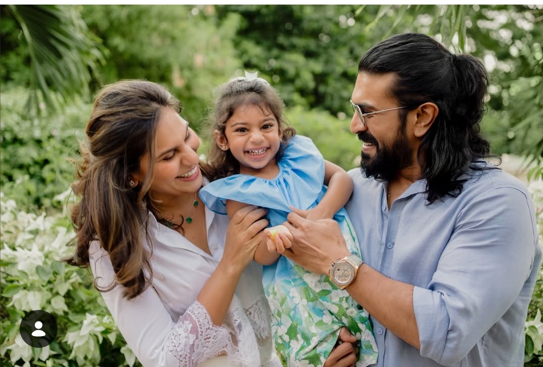 How cute she looks... Ram Charan's daughter Klin Kaara's face revealed.