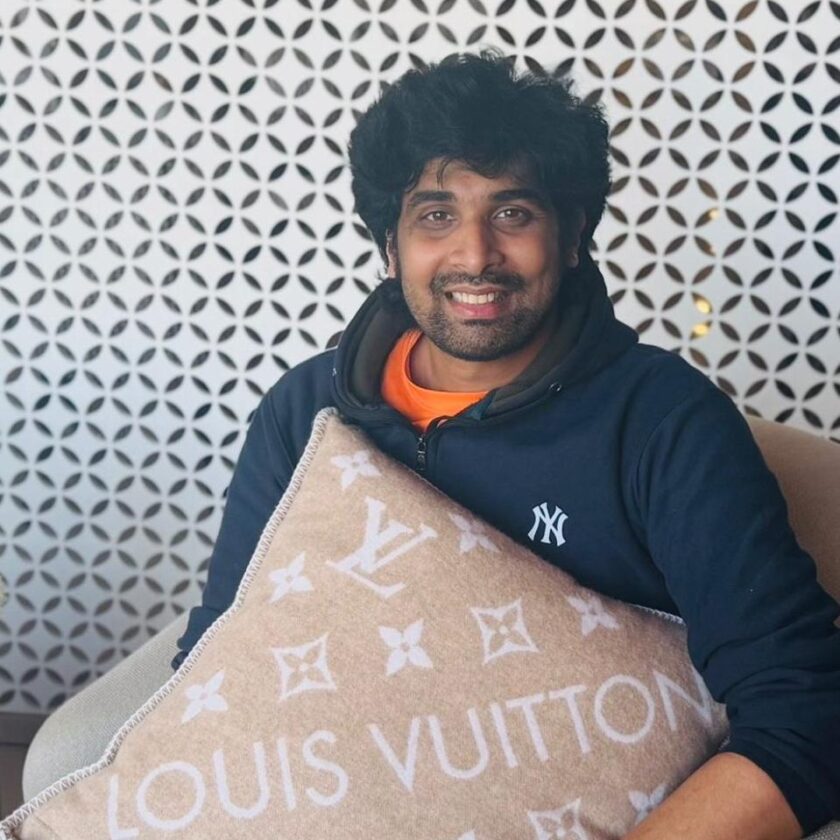 Raj Dasireddy creates a buzz at 'Louis Vuitton'!!