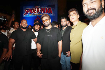 Allu Arjun's craze with 'Spider-Man' – Grand premiere in Hyderabad.