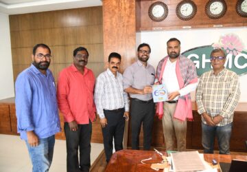 Invitation extended to GHMC and HMDA Commissioners for the Press Clubs Federation of India conclave.