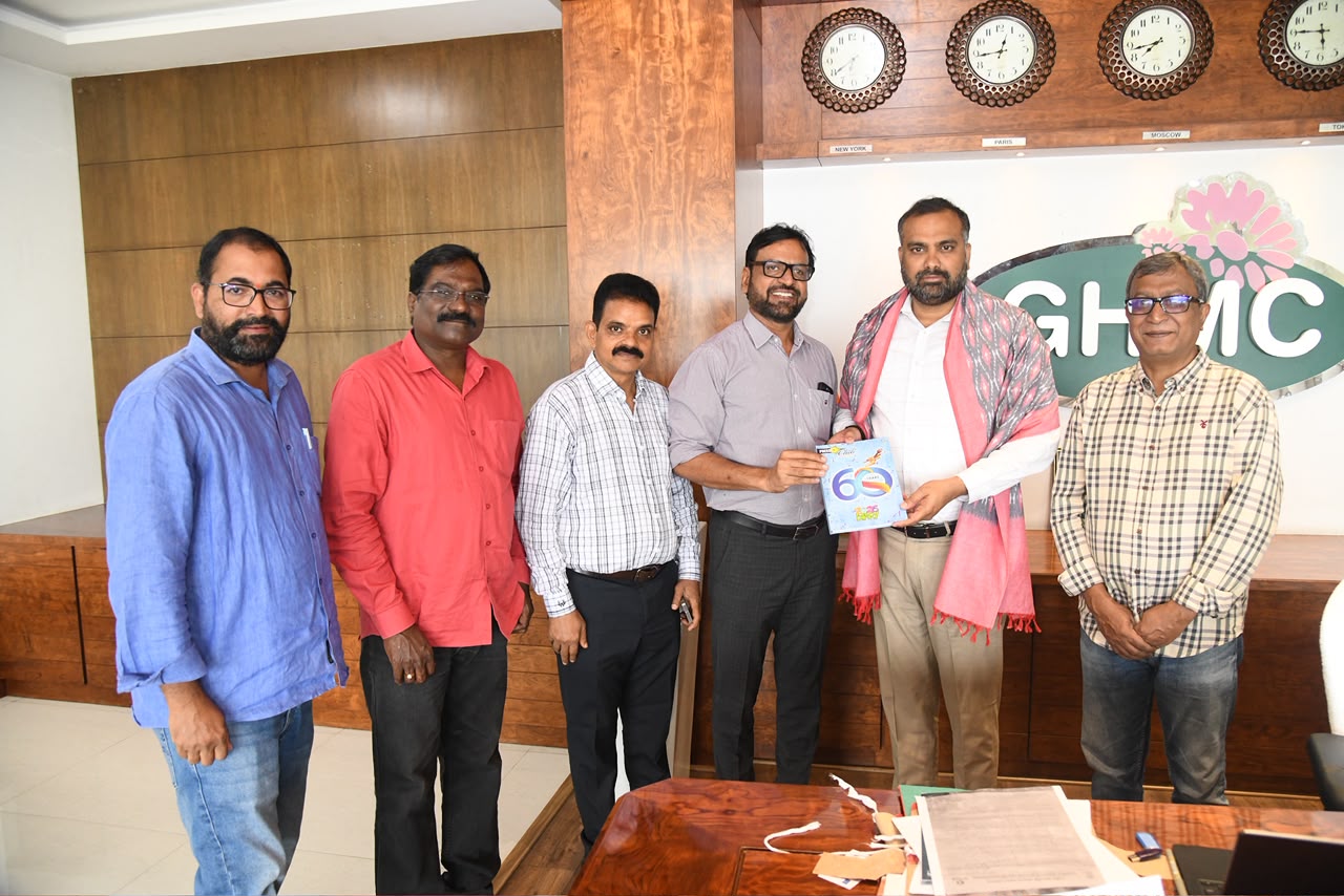 Invitation extended to GHMC and HMDA Commissioners for the Press Clubs Federation of India conclave.